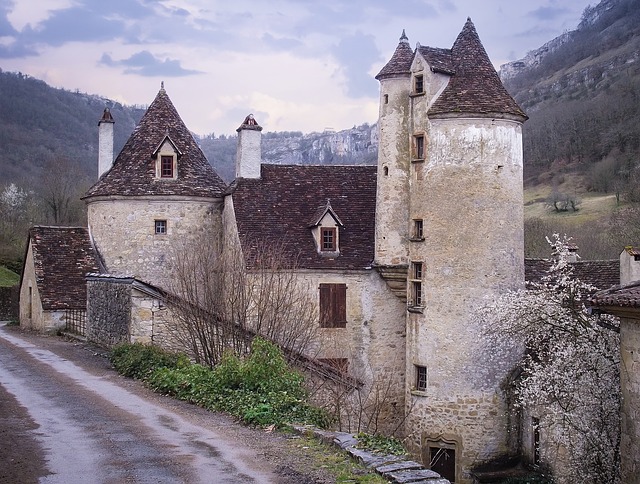 Středověká architektura